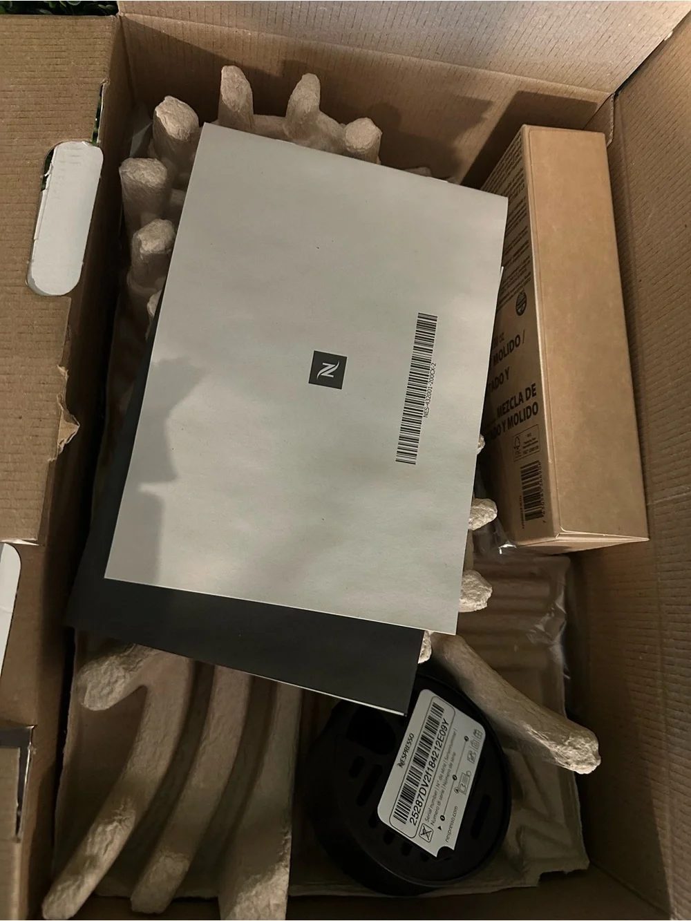 Nespresso Pop- NEW